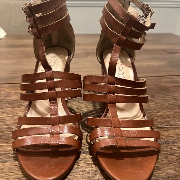 Sole society strappy brown heels - Picture 1 of 2